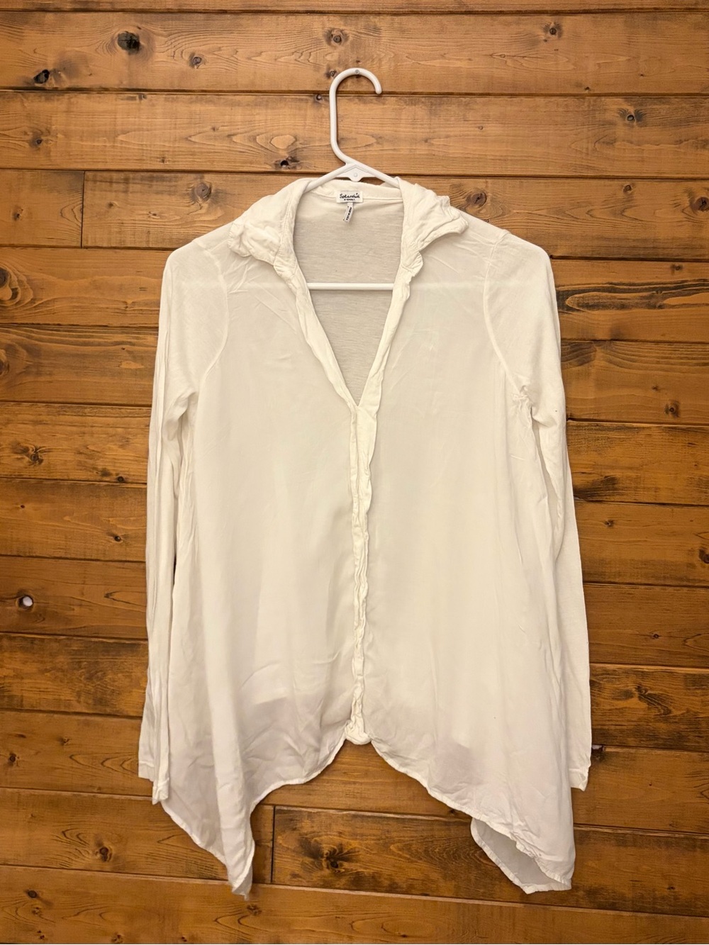 White Lightweight Collared Women's Top